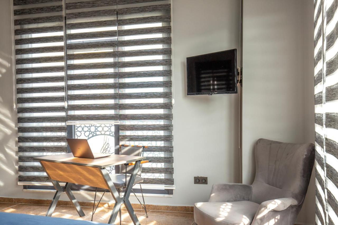 Beyoglu Huzur Apart Appartement Istanboel Buitenkant foto